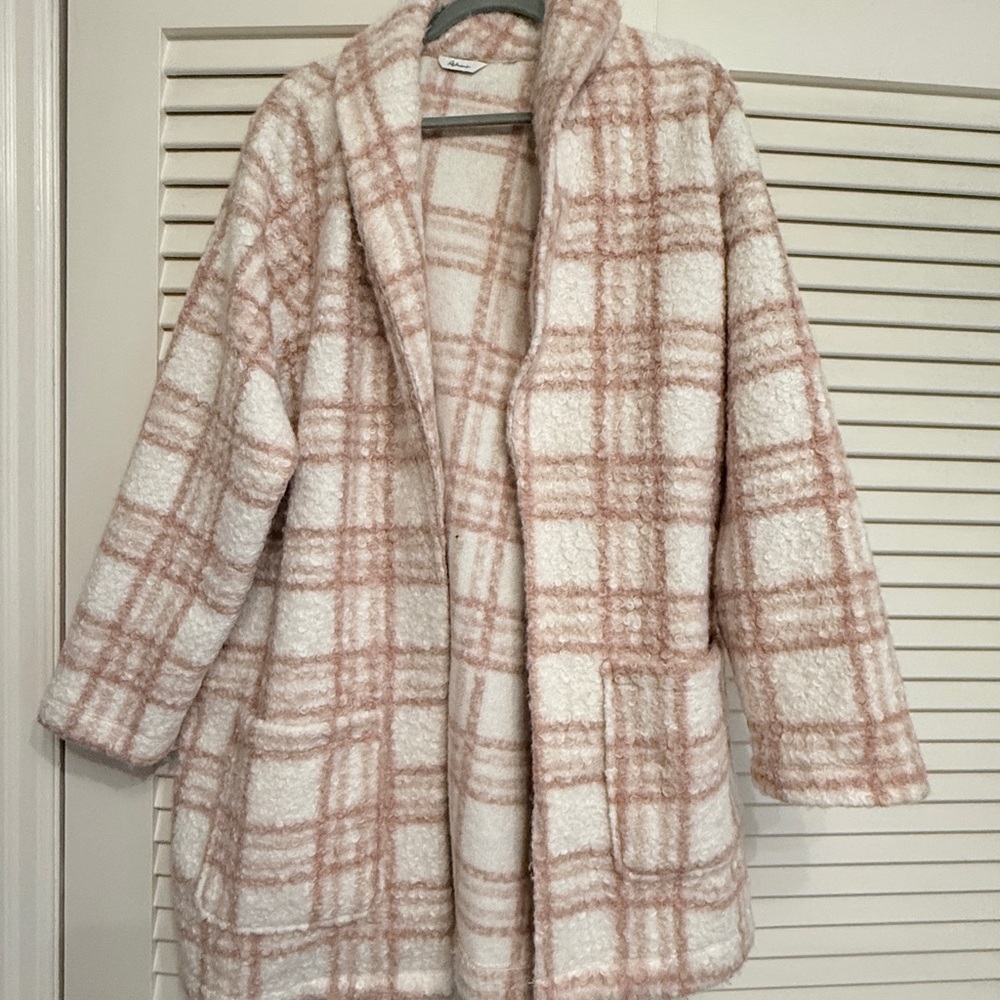 Reitmans Pink and Cream Teddy Jacket